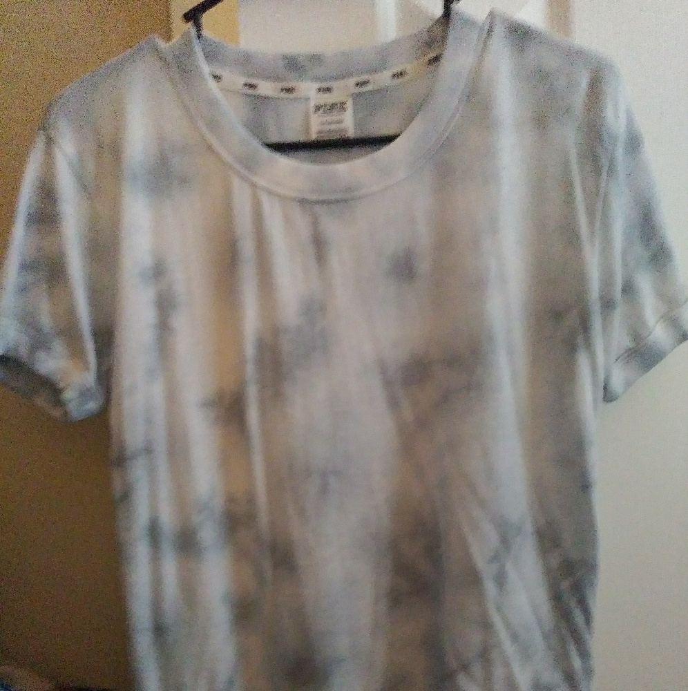 PINK T-shirt